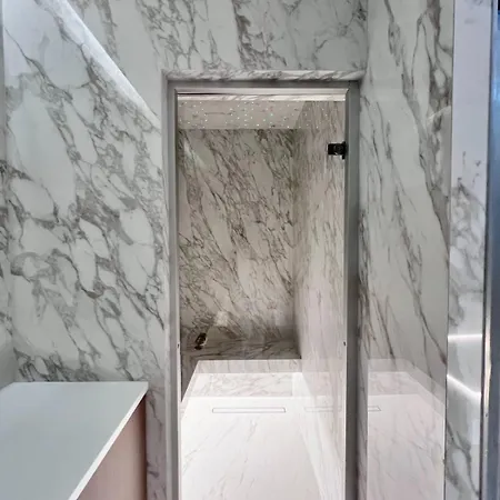 Luxueux Duplex 8p - Marais Avec Cinema * パリ